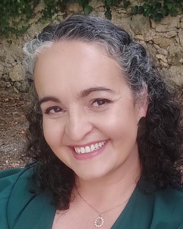 Tânia Cristina Ferreira Neto